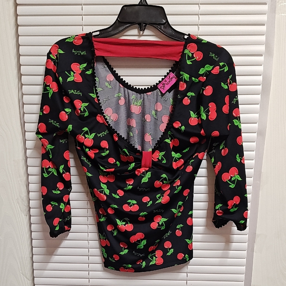 Demi Loon Black Cherry Print Women's Top